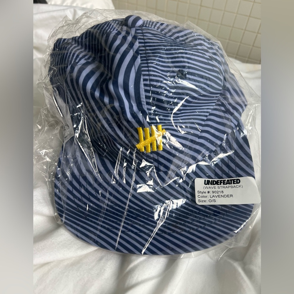 New Undefeated Lavender Wave Strapback Hat UNDFTD lakers purple and gold